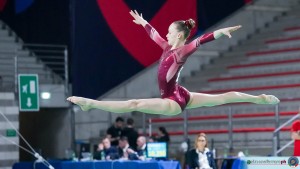 serie b sfe07756 copia copia simone ferraro ph